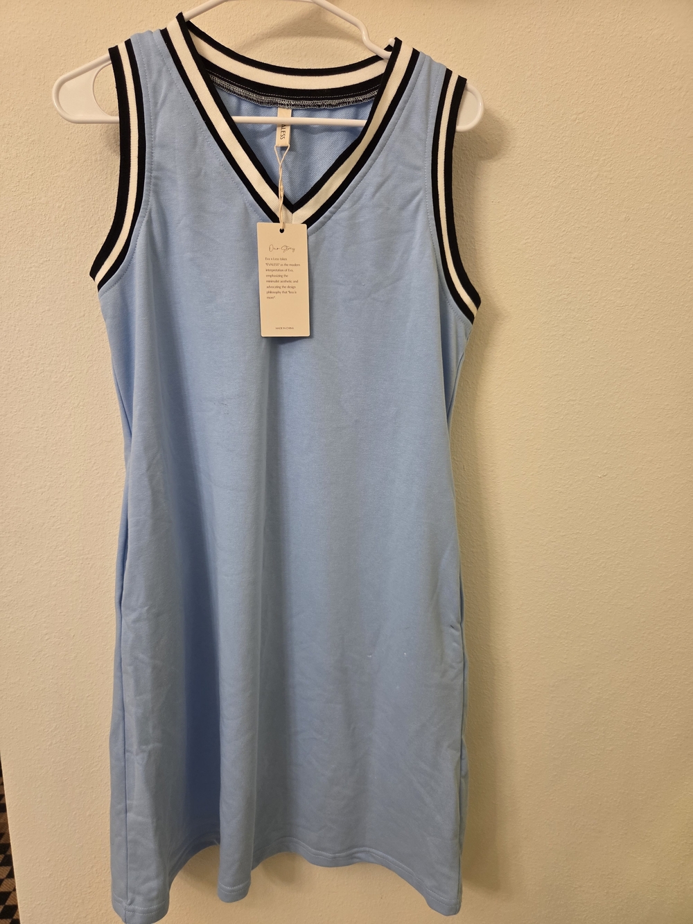 Evaless Light Blue V-Neck Sleeveless Chemise with Black & White Trim - Picture 2 of 7